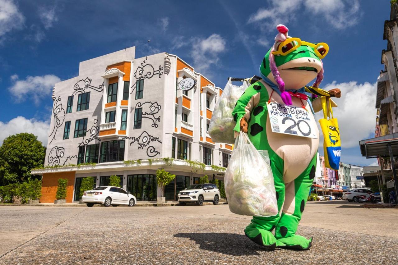 فندق Chamemon Bed Phuket Town المظهر الخارجي الصورة