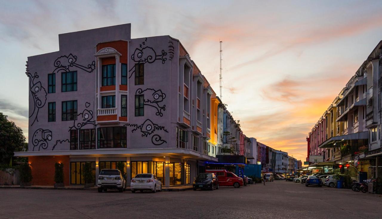 فندق Chamemon Bed Phuket Town المظهر الخارجي الصورة